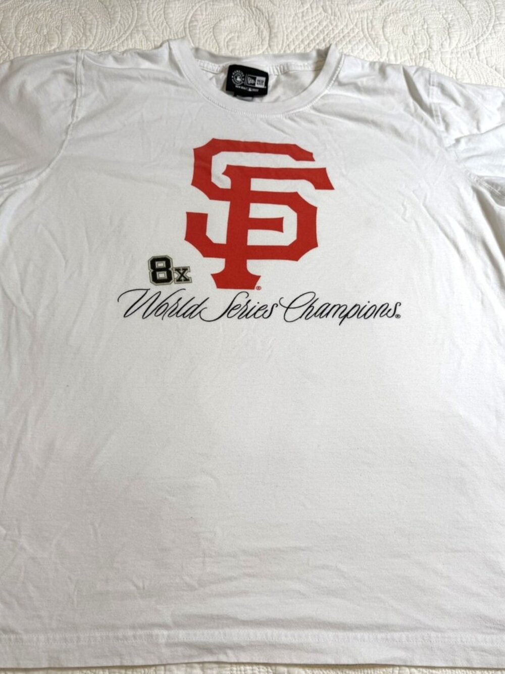 SF Giants New Era 8x World Series Champions Tee L